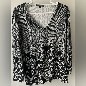 Pierri New York Zebra Floral V-Neck Blouse